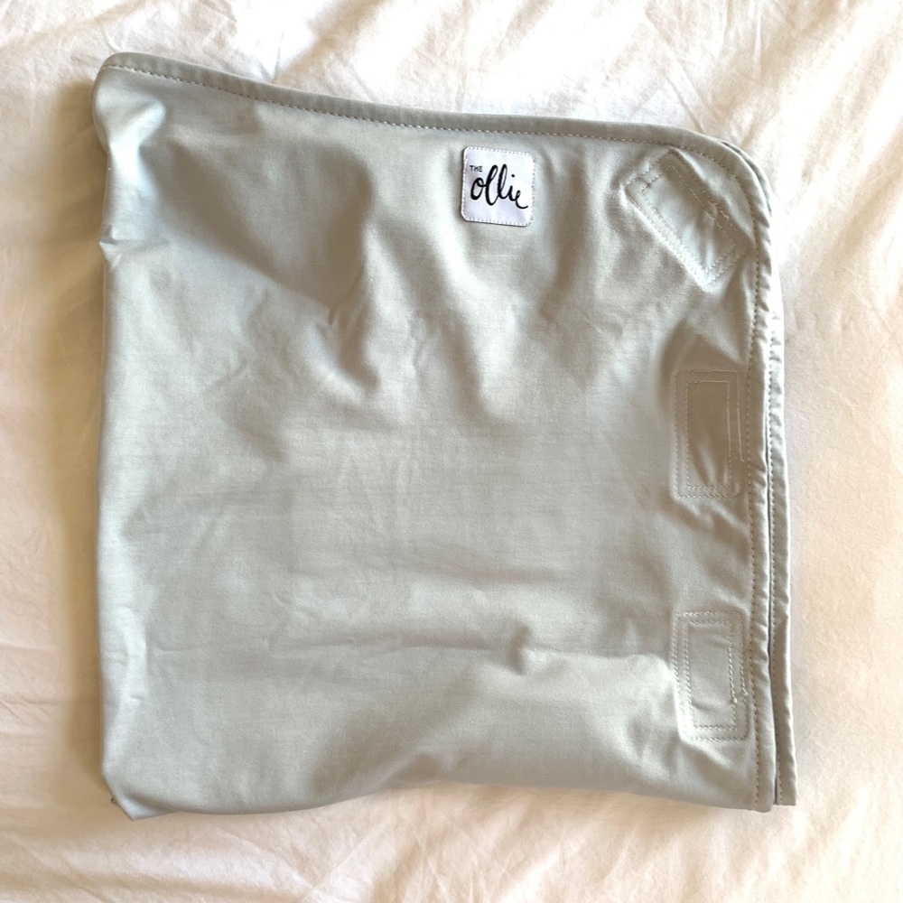 Ollie World Swaddles with Washing Bag